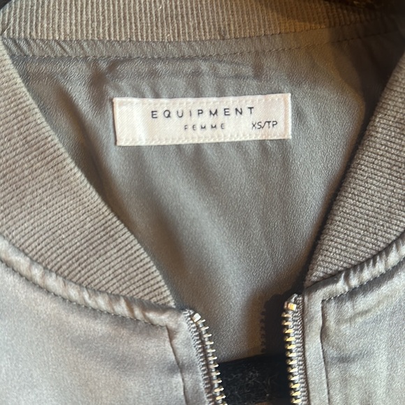 Equipment Abbot Satin Bomber in Gunmetal XS - Picture 3 of 7